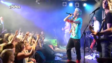 Daniele Negroni - Walking On Water - Live in Berlin