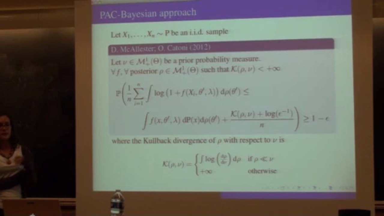 Analyse des données de grande dimension sur la sphère