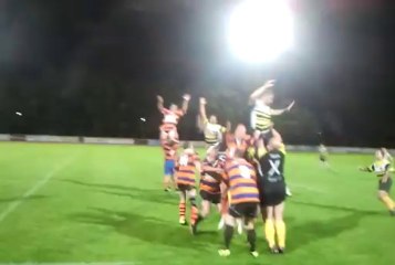 Quand notre arbitre joue aussi !!!  13 Septembre 2013 contre les Gigots Bitumes