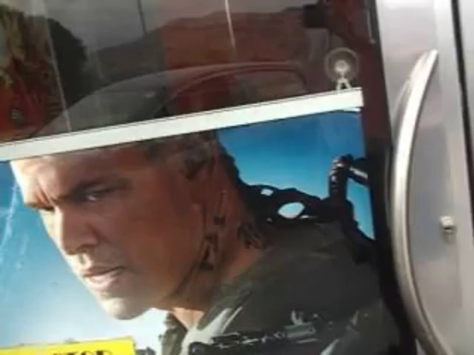 La locandina di «Elysium» (e qualche riflessione sulla colonna sonora di Ryan Amon)