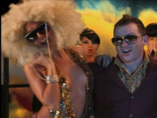 Garth feat. Sizzol Pop - Land This Ship