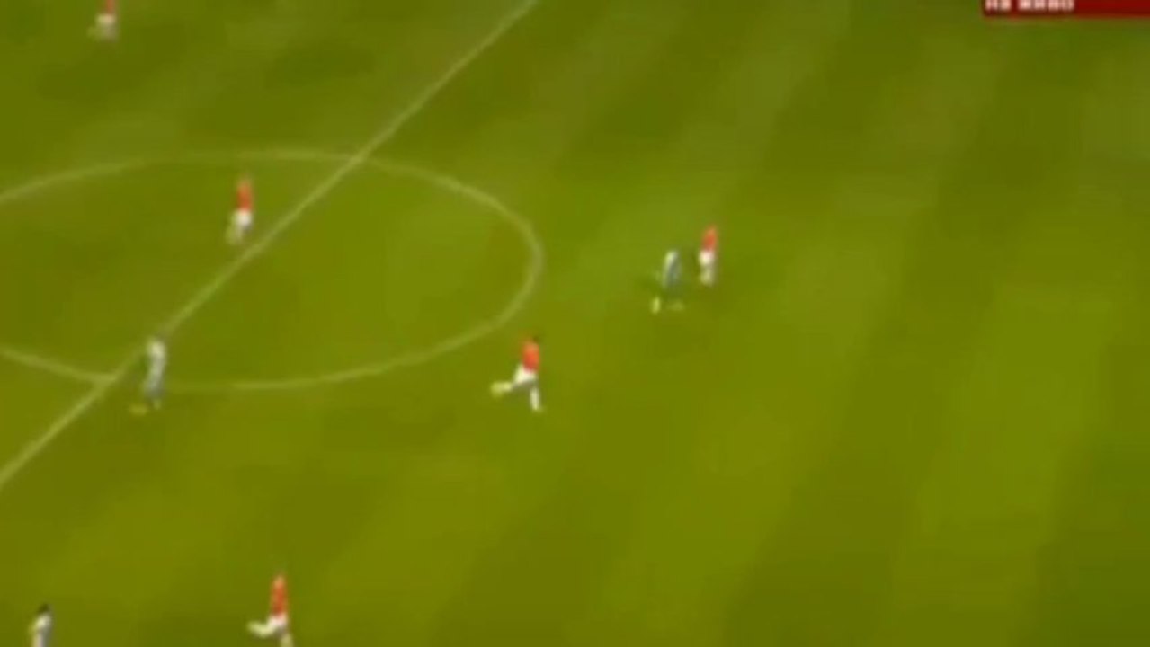 Roman Bezjak Amazing 40 M Goal PSV Eindhoven vs PFC Ludogorets Razgrad 0-1