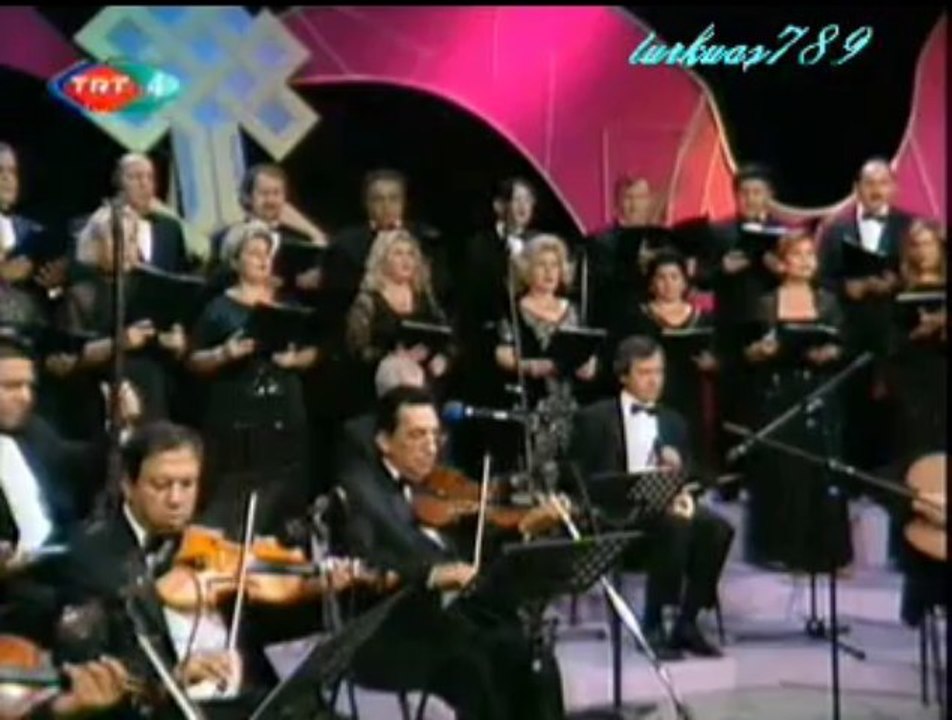 İZMİR DKTM KOROSU-Etti O Güzel Ahde Vefa Müjdeler Olsun