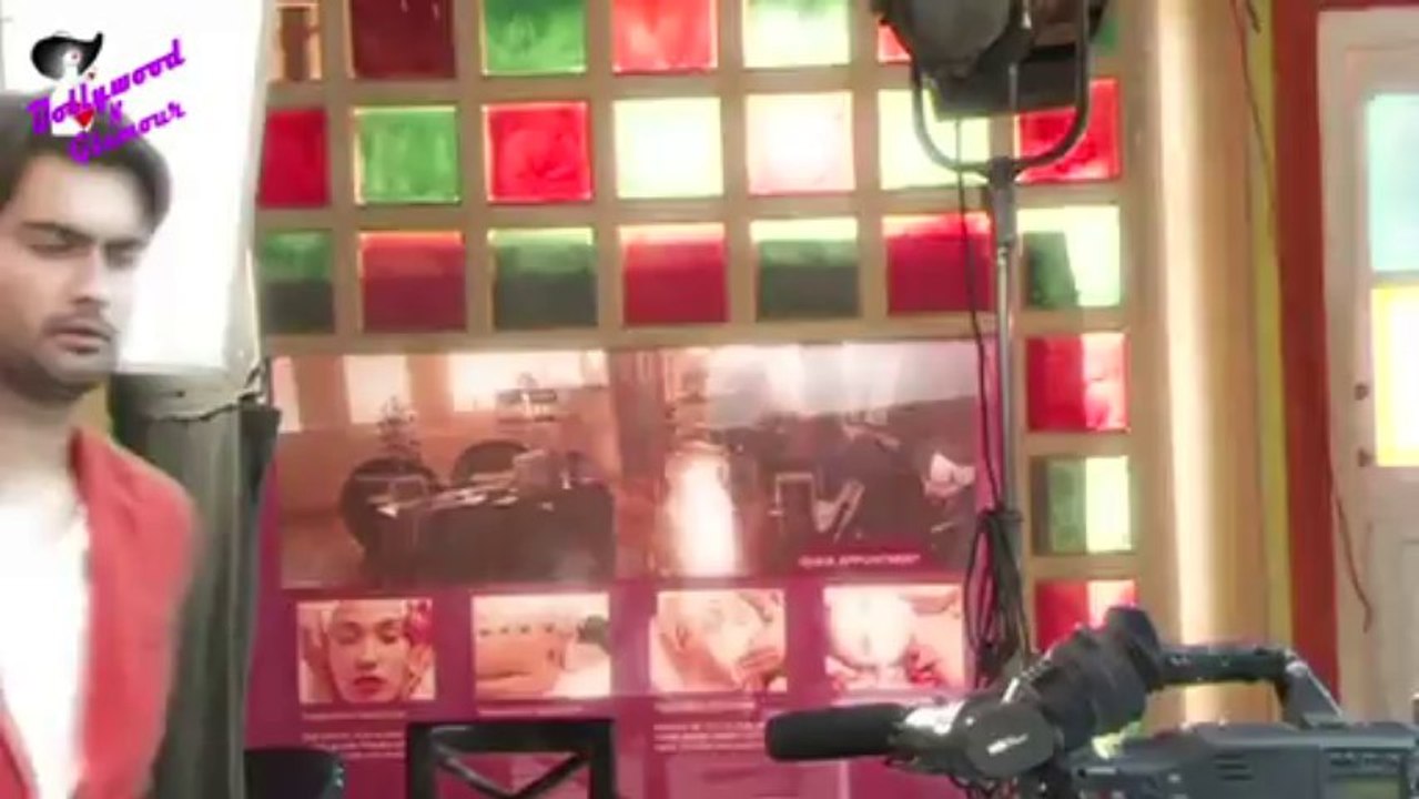 On location of TV Serial ‘Madhubala’ –Director thinks Madhu is heroine at auditions