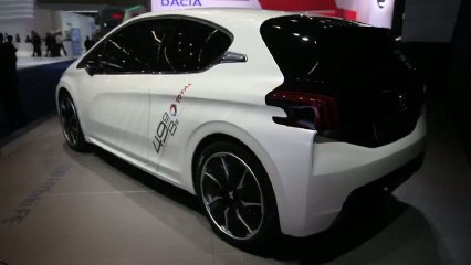Francfort 2013 - Peugeot 208 HYbrid FE