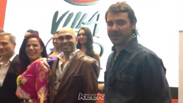 Pedro y elenco en la presentación de Carlos Paz, Keek Pablo Layus - 17 de Septiembre