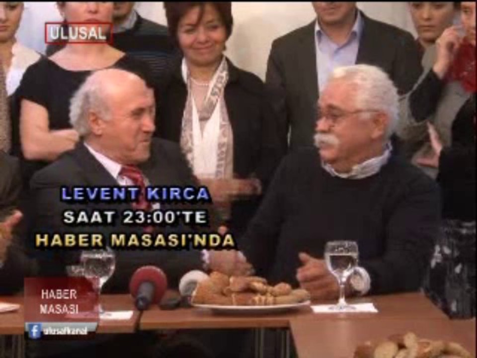 Levent Kırca Haber Masası'nda