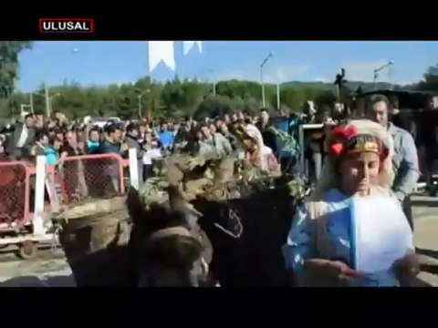 İşçiler Yatağan Termik Santrali özelleştirmesinin yapıldığı salonu bastı!