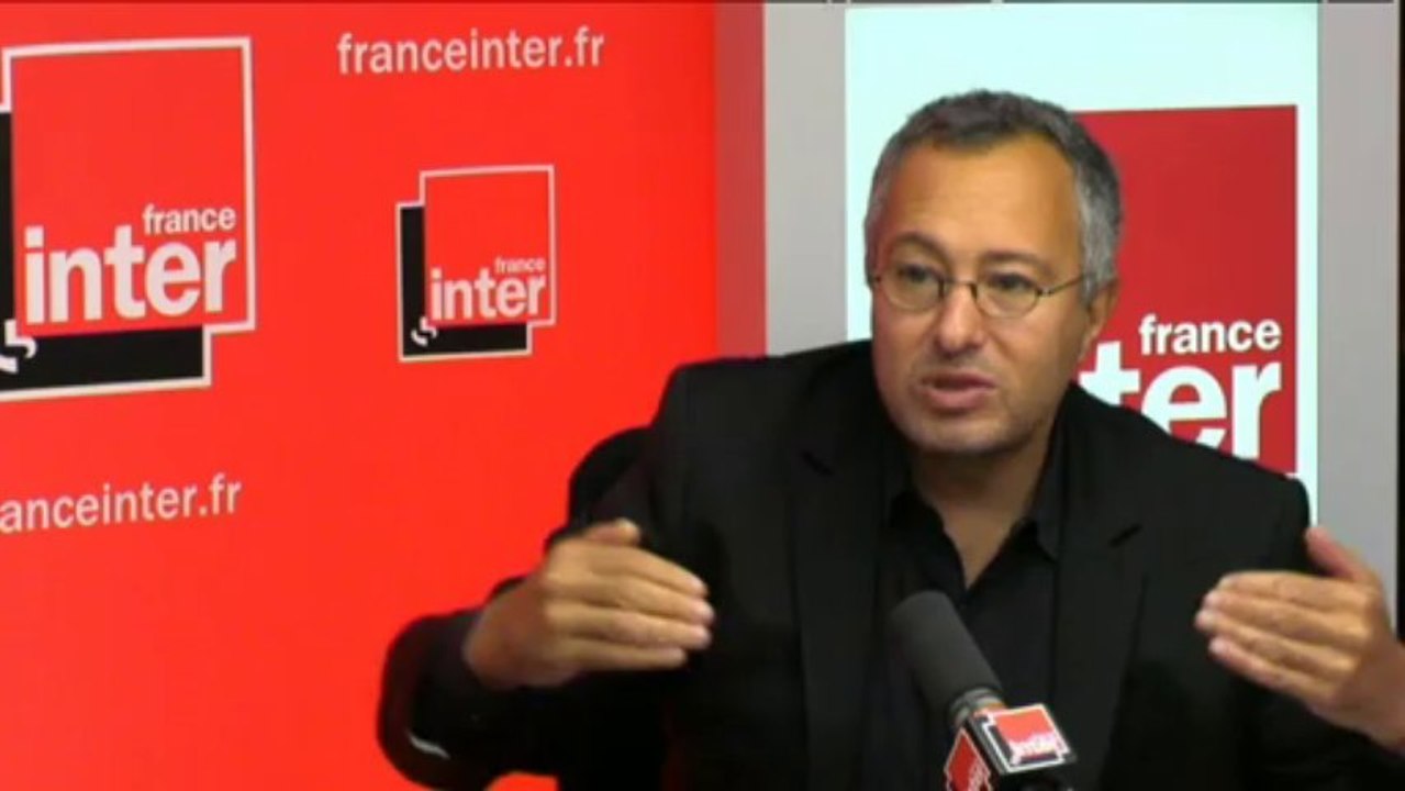 Claude Askolovitch : "Il est impossible pour une jeune femme qui porte un hijab de travailler voilée.