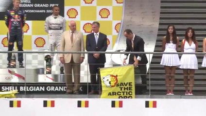 Le podium d'un grand prix de formule 1 saboté par Green peace.