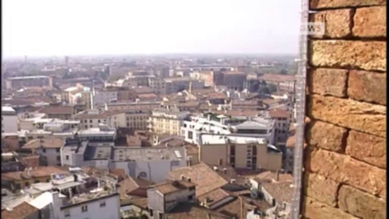 SI INCATENA AL MUNICIPIO PER UNA CASA