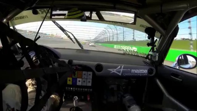 Tête à queue en pleine course vu de l'intérieur, circuit CJWR Kansas