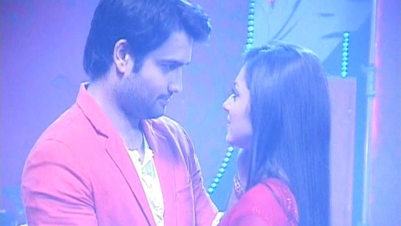 RK's New Heroine Drashti Dhami | Interview