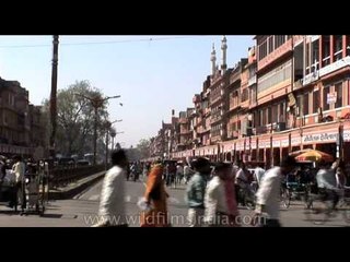 Controlled chaos on busy streets - Jaipur, Rajasthan