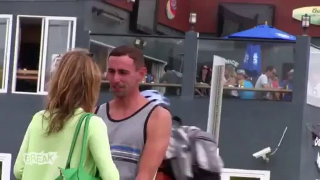 Дечкото ме изневери, сакаш да се сексаме?