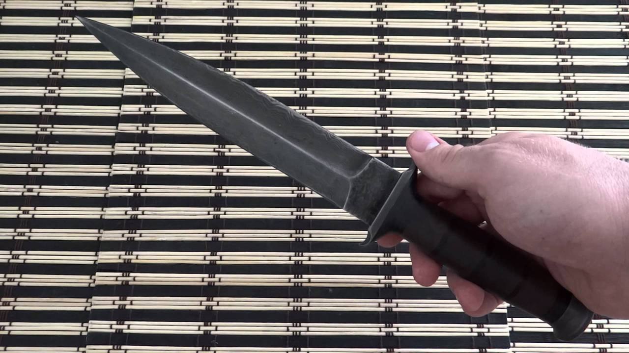 Такой нож впечатляет, но не находит применения.