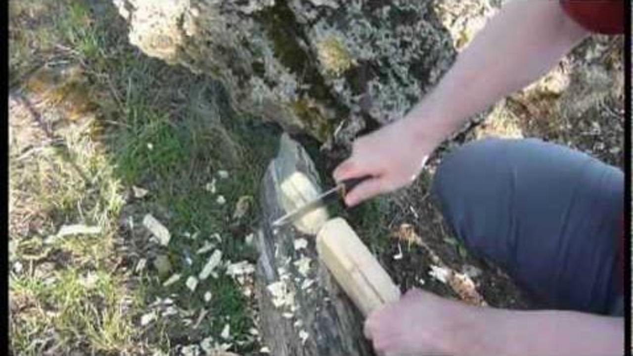 Рез по дереву: Mora Bushcraft Force