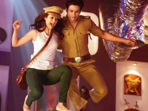 Public Review Phata Poster Nikla Hero