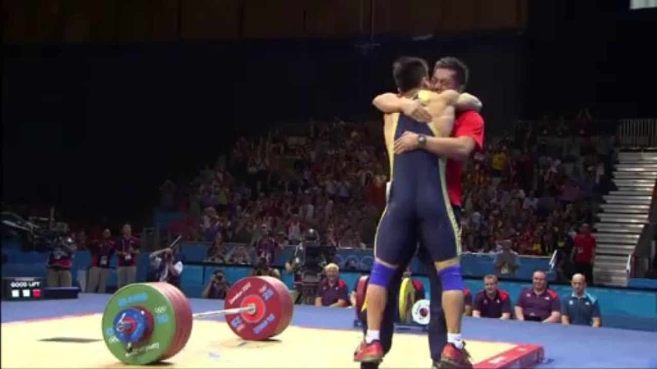 Lu xiaojun - Clean and jerk  204 kg