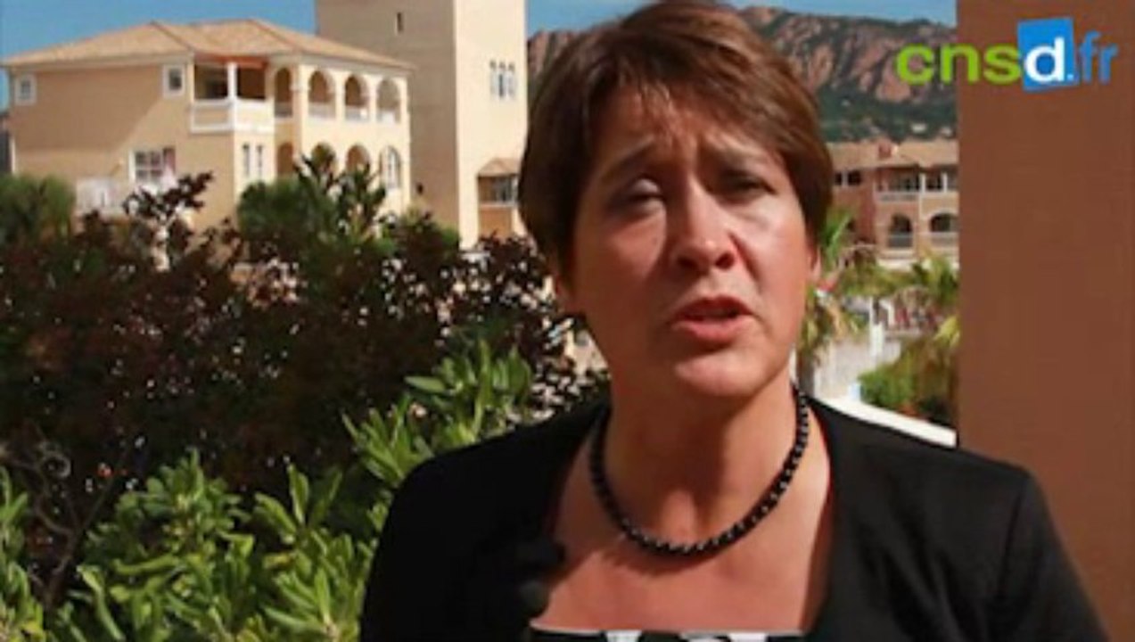 Catherine Mojaïsky ouvre la 5 eme université d'été de la CNSD