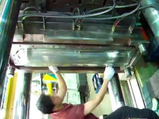 Taiwan mold maker (6)