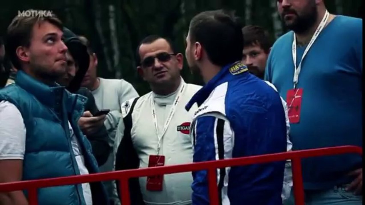 МОТИКА: Ламборџини LP570 со 2005 коњски сили достигнува брзина од 402 км/час на патека од 1 милја (1,6 км)