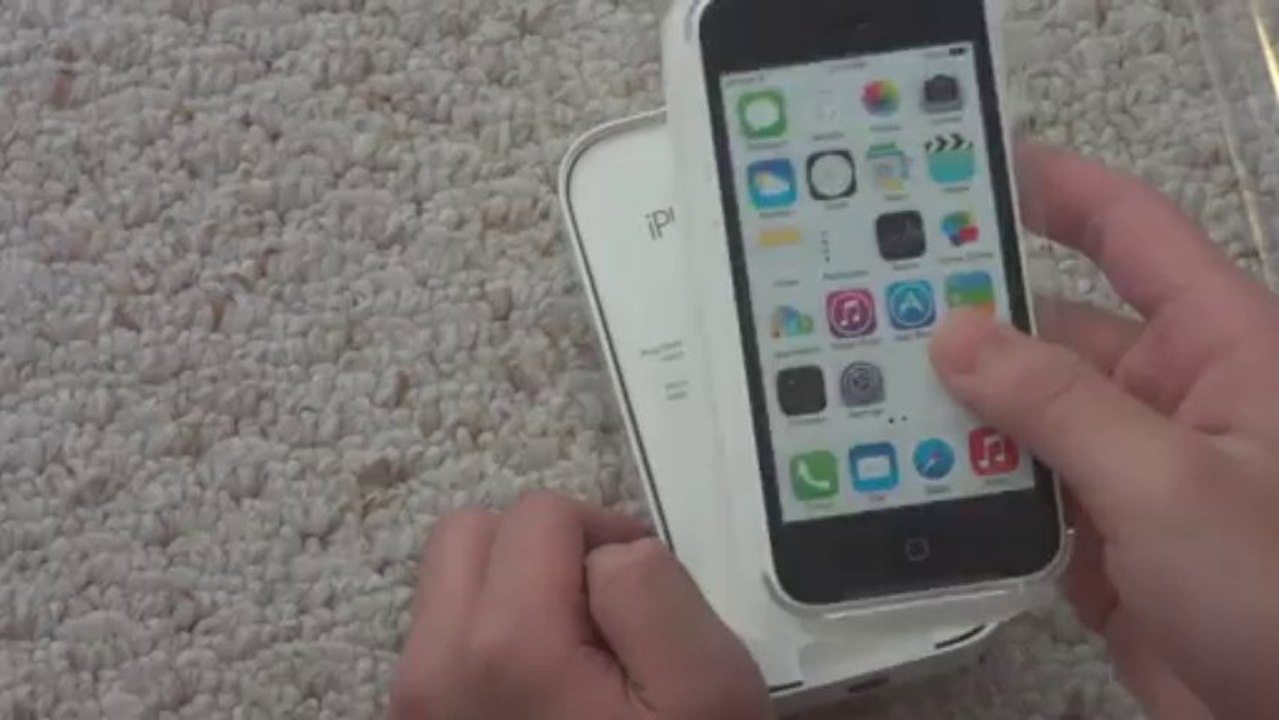 iPhone 5C Unboxing