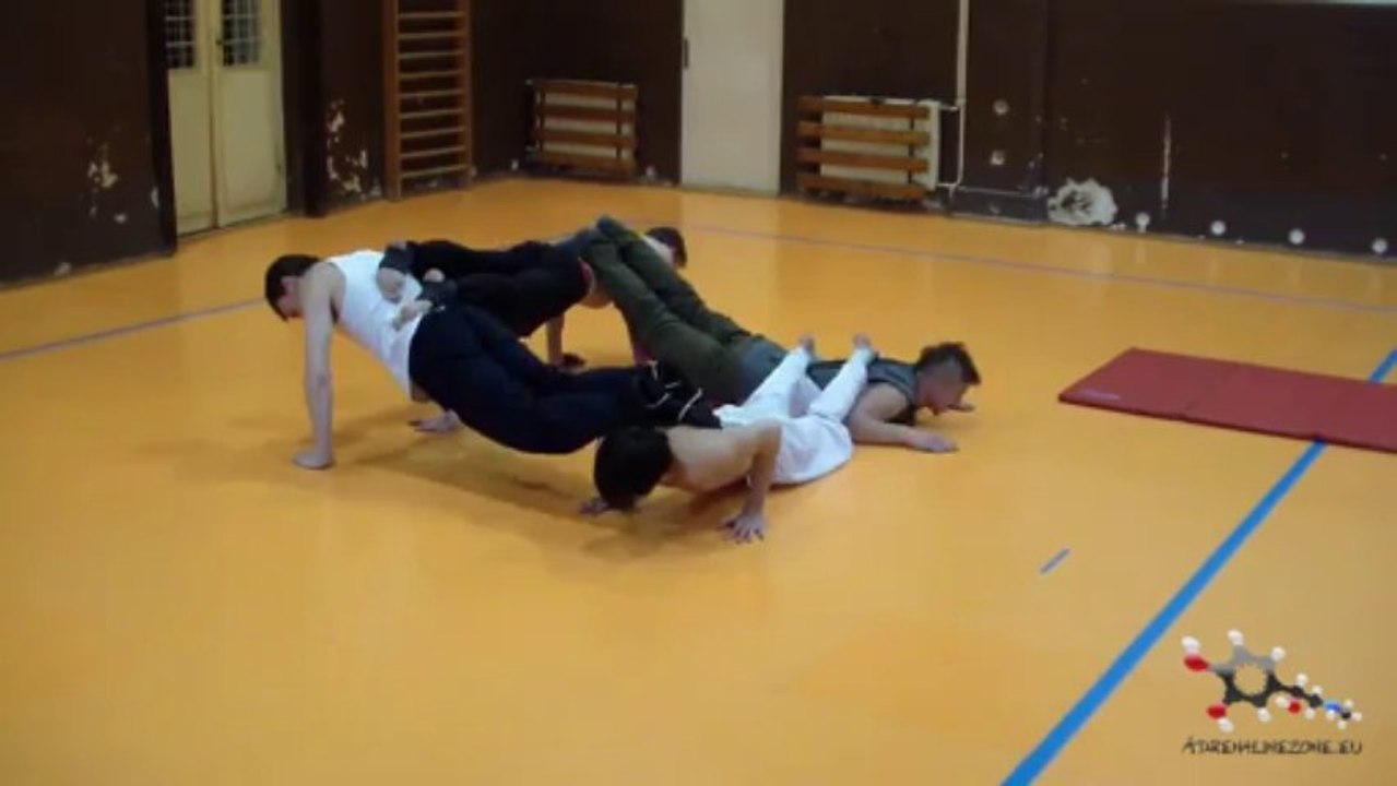 ADTeam - Testing push ups in four people - 2013