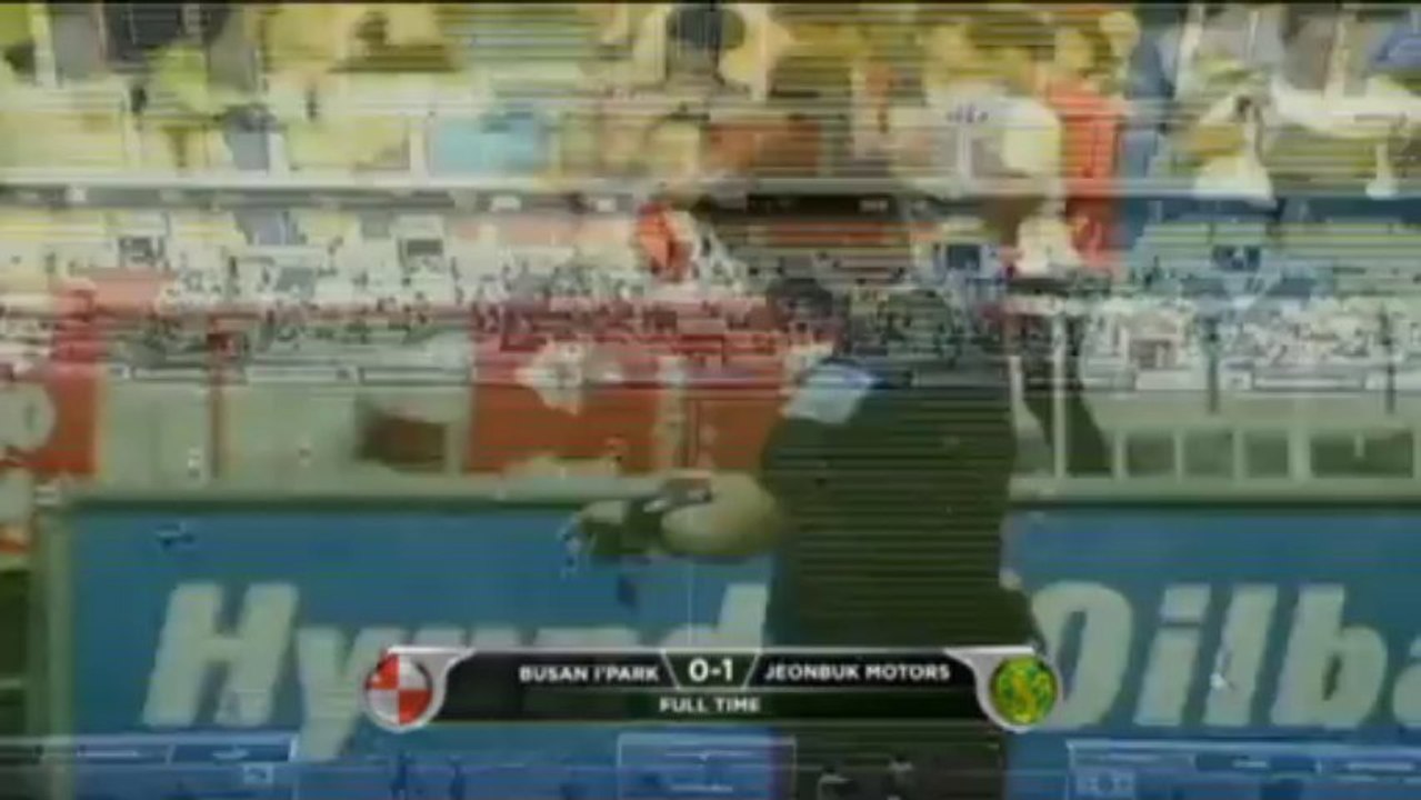 K-League: Schlitzohr-Freistoß rettet Jeonbuk