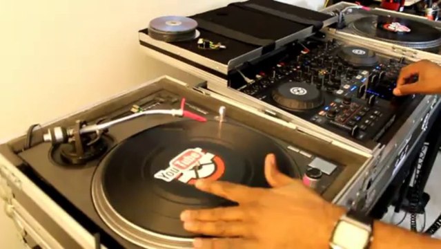 YOUTUBE ALGORITHM SUCKS BALLZ TURNTABLE SCRATCH ON NATIVE INSTRUMENTS TRAKTOR KONTROL S4