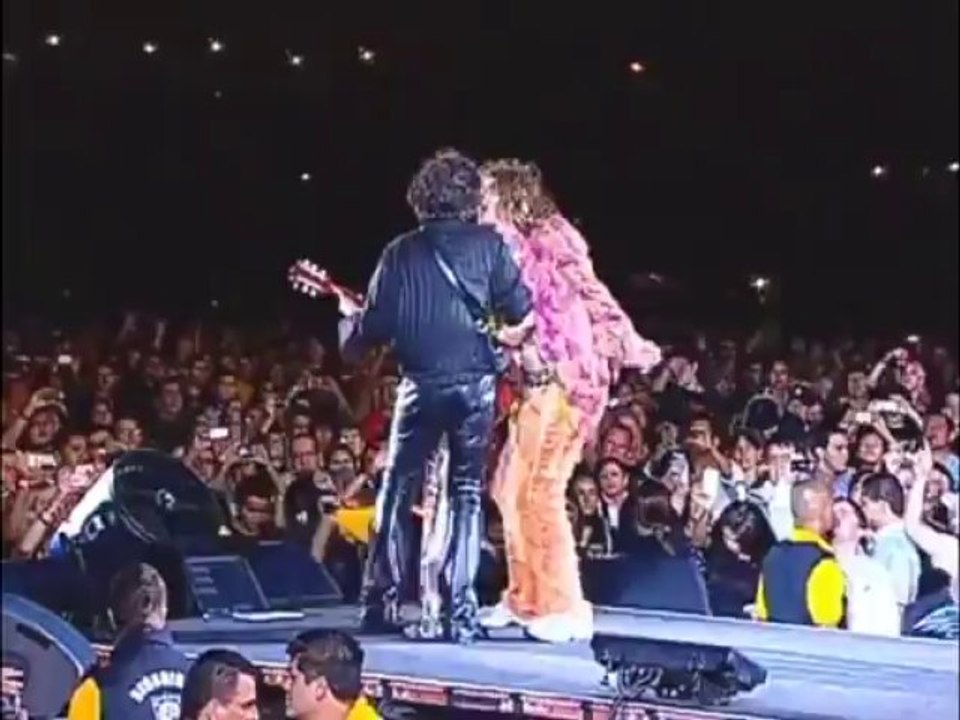 Aerosmith - Toys In The Attic (Live @ Costa Rica - 2010)