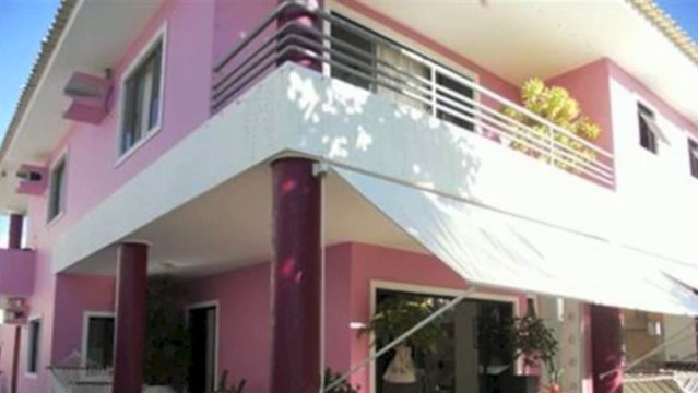 Casa Com Diferenciado Acabamento À Venda Em Vilas Do Atlântico