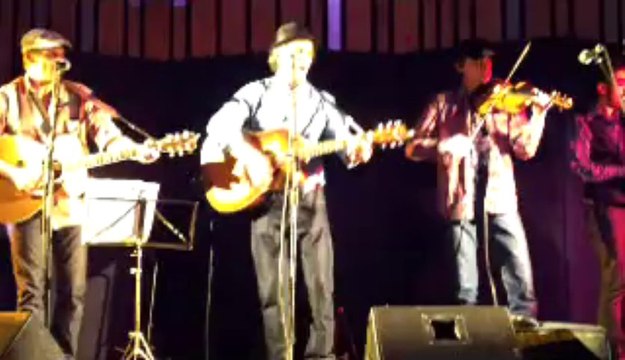 Les Gratteux de Guitares La Taverne