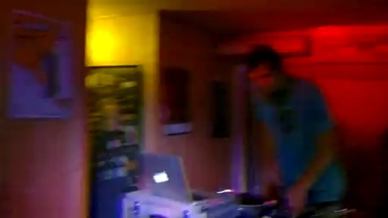 Dj Two Me - Spirit Vibes - Café Du Théatre - France 2013