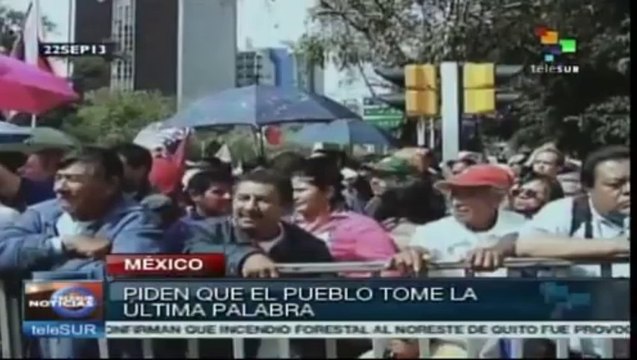 México: marchan miles contra las reformas del gobierno de Enrique Peña