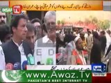 Imran Khan talking to media in Peshawar on Church Blasts (Sep 22)