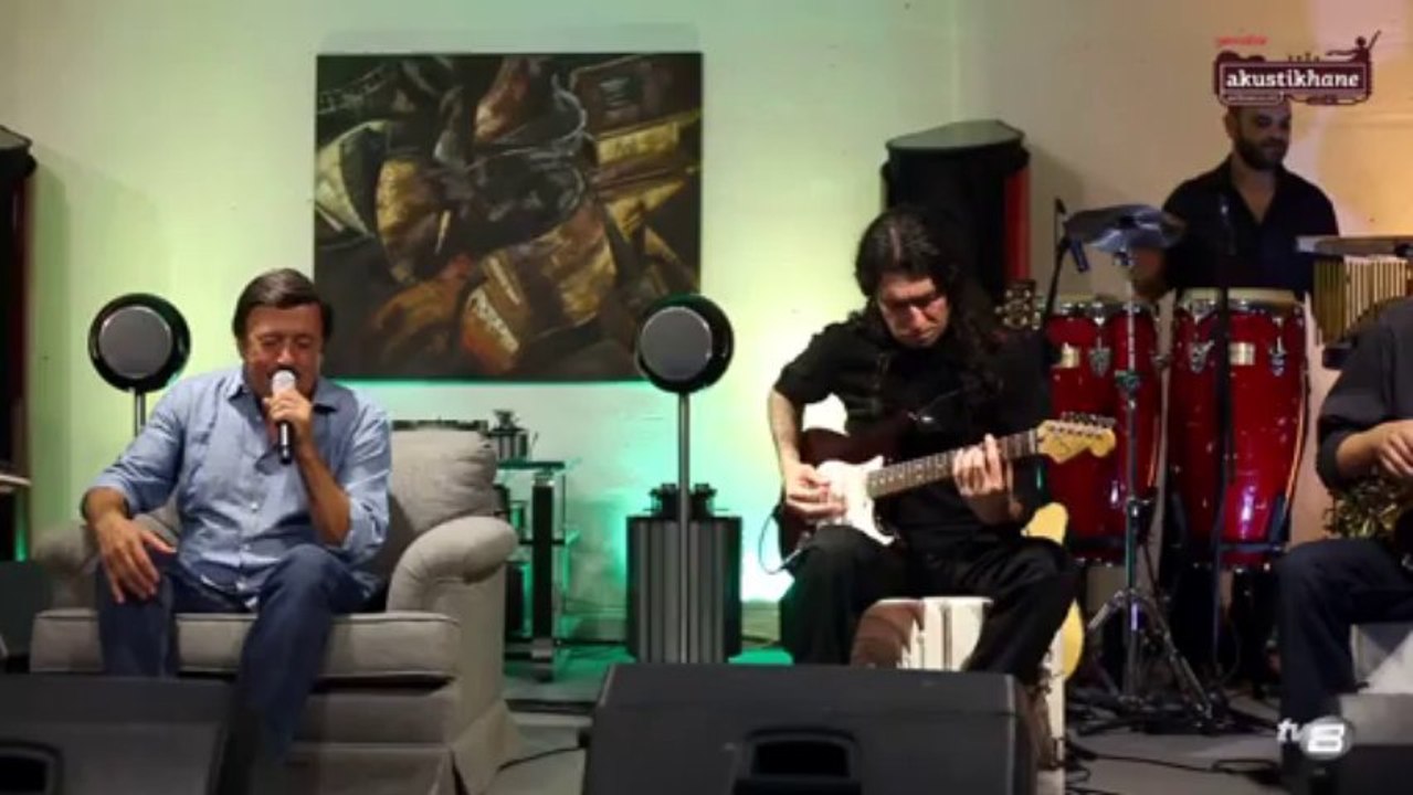 Selami Şahin - Alışmak Sevmekten Zor _ #akustikhane