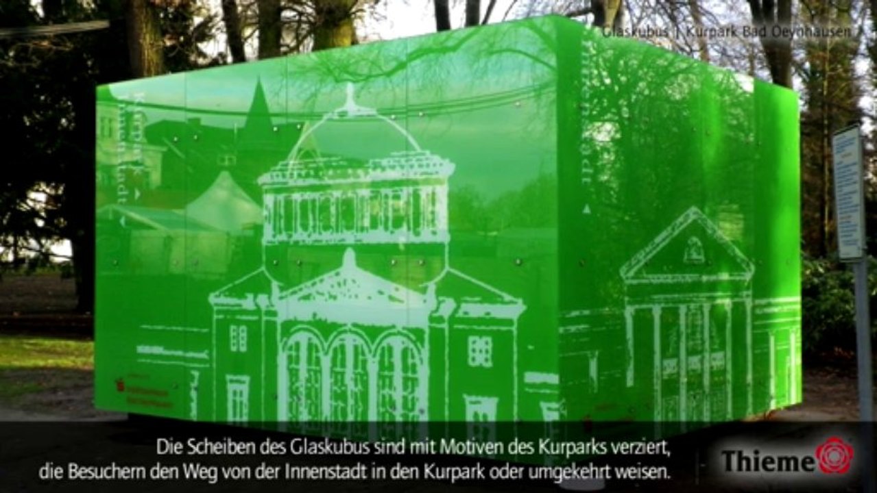 Glaskubus in Bad Oeynhausen - Schmuckstück und Wegweiser