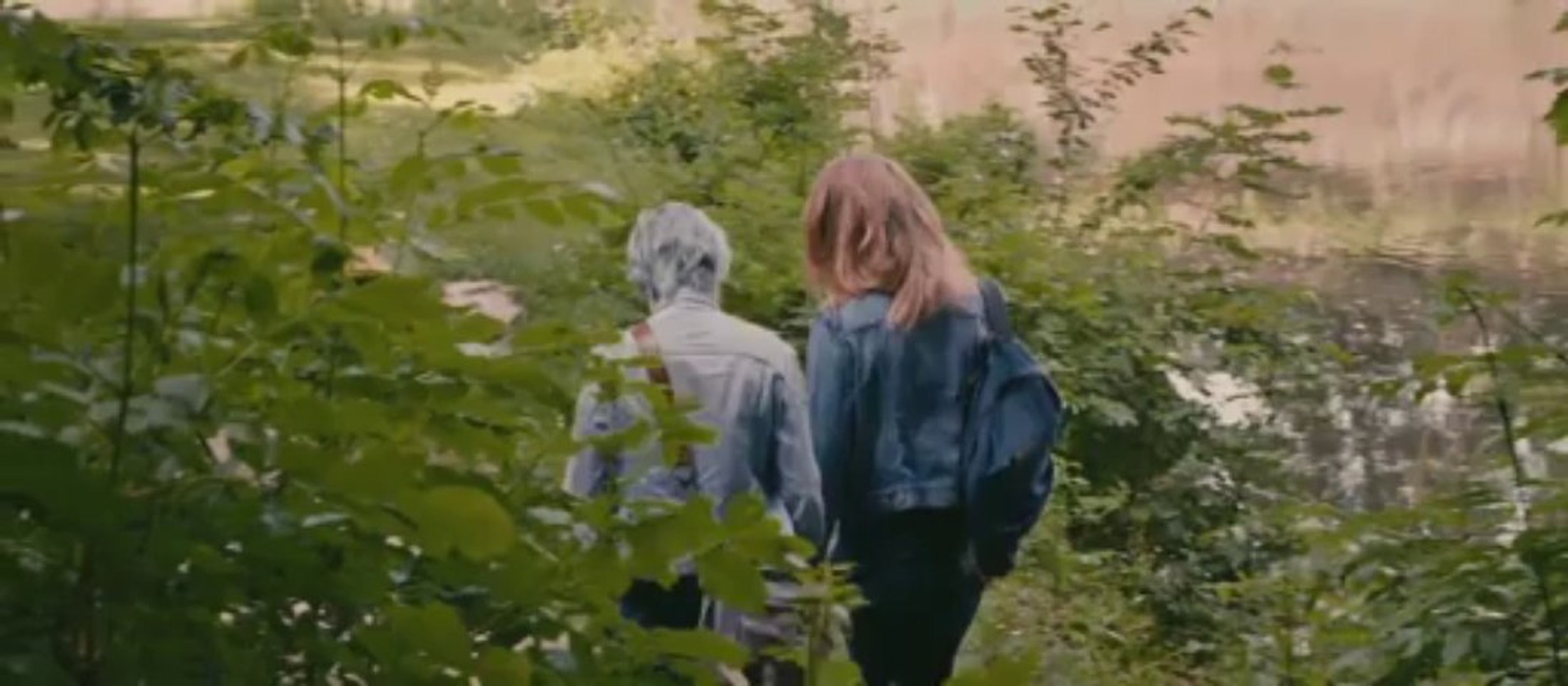 Blue is the online warmest color dailymotion