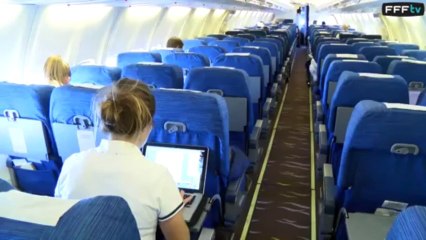 Mondial 2015 - Carnet de bord des Bleues - La vidéo du vol vers le Kazakhstan