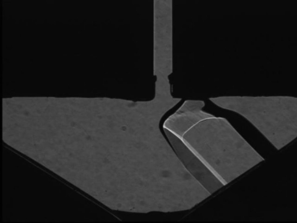 Croissance et fusion d’un cristal d’hélium à - 273 °C