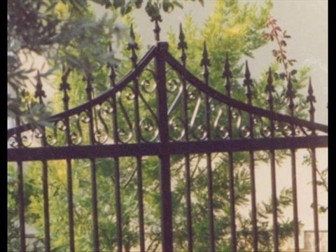 Κάγκελα Κορυδαλλός 210-61.4.87.20 Μπαλκονιών Κάγκελα Κορυδαλλός Περίφραξης Κάγκελα Κορυδαλλός Σιδερένια Κάγκελα Κορυδαλλός Αλουμινίου Κάγκελα Κορυδαλλός Ασφαλείας Κάγκελα Κορυδαλλός Πτυσσόμενα Κάγκελα Κορυδαλλός Μασίφ Κάγκελα Κορυδαλλός Ασφάλειες παραθύρω