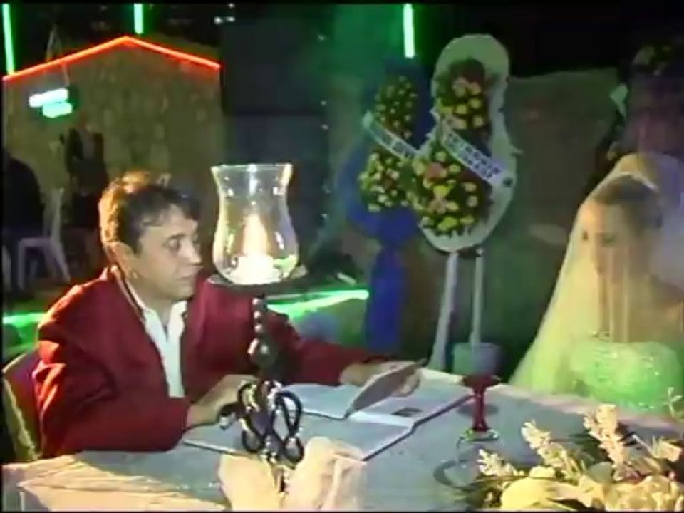 Menekşe kır bahçesi nikah