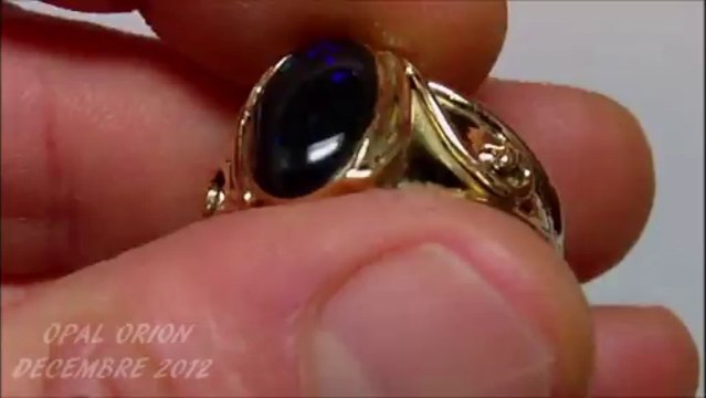 AB55 - OPAL ORION BIJOU - Bague Chevalière Homme Or 18 Carats Opale Noire Australie L. Ridge