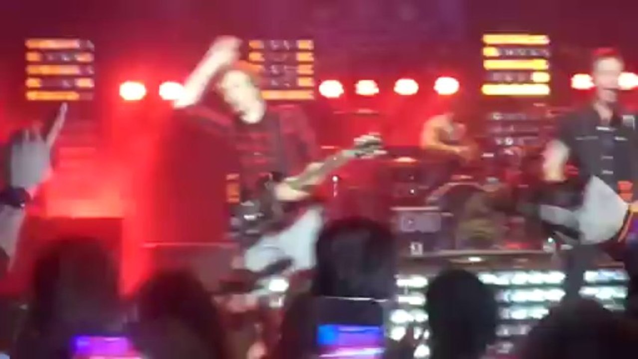 McFly & Busted - Year 3000 @ Royal Albert Hall