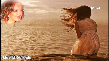 Çiğdem Yarkın ♫ Kaçsam Bırakıp Senden Uzak Yollara Gitsem.HD