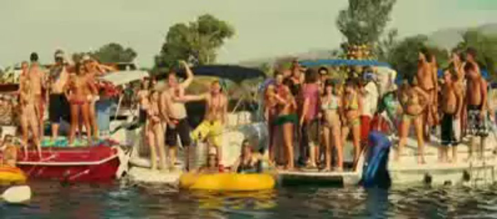 pirania 3d piranha 3d ONLINE PL 2013 CAŁY FILM LEKTOR CZYTAJ OPIS