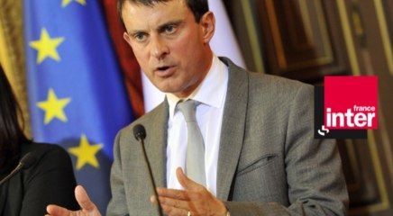 Valls : "Les Roms ont vocation à revenir en Roumanie"