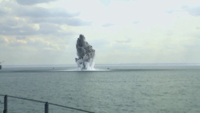 En exclusivité : le « Journal de la Défense » de septembre 2013: Guerre des mines, point de situ