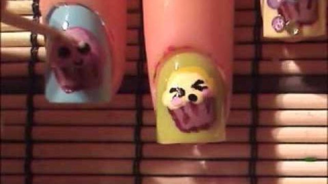 Sweets: *Mini Cupcakes Nail Art Design* - Short Nails